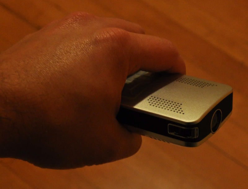 Illustration for article titled Aiptek PocketCinema V10 Pico Projector Review